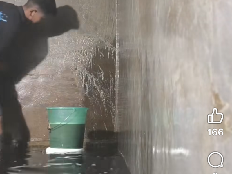 Tank Cleaner